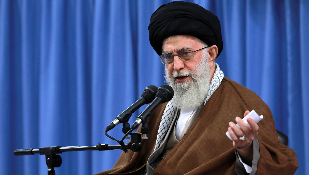 Khamenei’s Symbolic Clemency as Authorities Intensify Suppression of Activists  